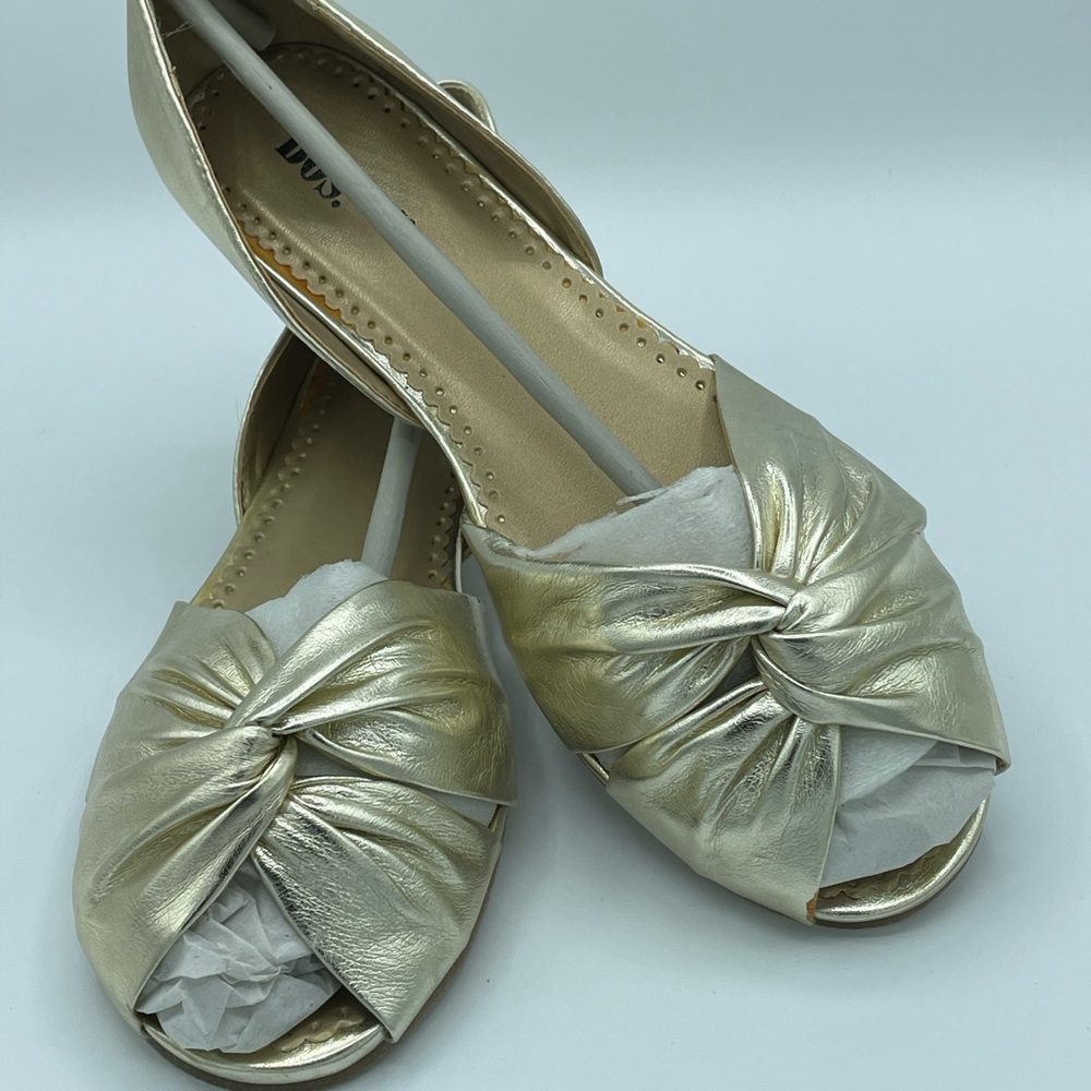 Light Gold Open Toe Shoes by BOS & Co SZ 9